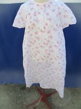 Chemise de nuit N°12 polyester blanc fleur  vert rose   vintage