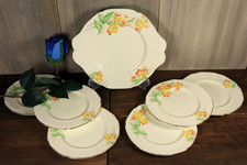 Ancien Service à Dessert Assiettes Gateaux en Porcelaine Anglaise PARAGON Fleurs