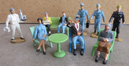 Lot figurines 43 - figurines, 1/43