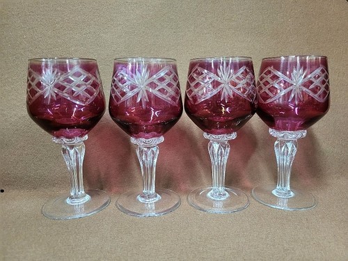 Serie verres eau rouge - verres, a