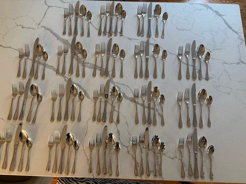 103 pieces wallace royal bead - 103,