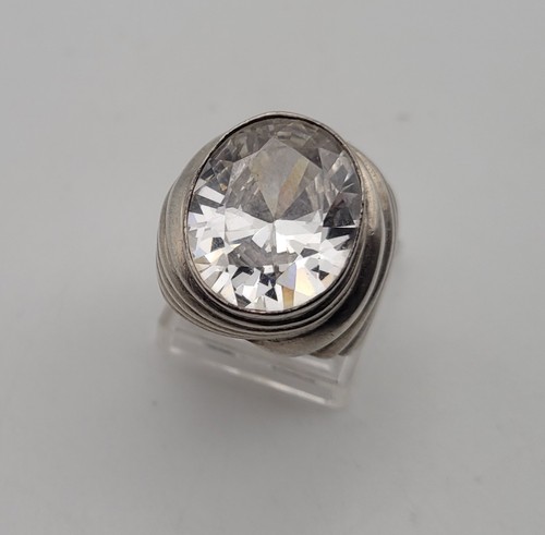 Bague imposante argent - en,
