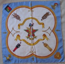 FOULARD LR PARIS  EN SOIE