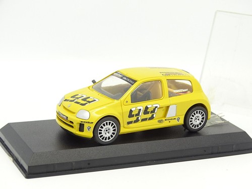 Gts résine renault - gts, 1/43
