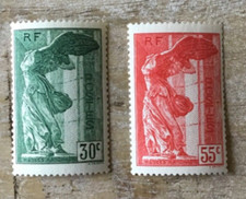 timbre FRANCE. Victoire de Samothrace n° 354/355 neuves sans charnières