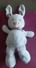 B4G / doudou peluche lapin bleu bandana marron Bibou NATTOU