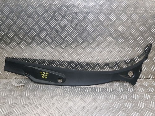 Grille baie pare brise - , gauche