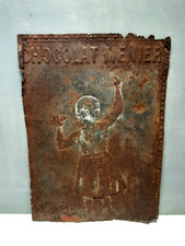 Très ancienne plaque