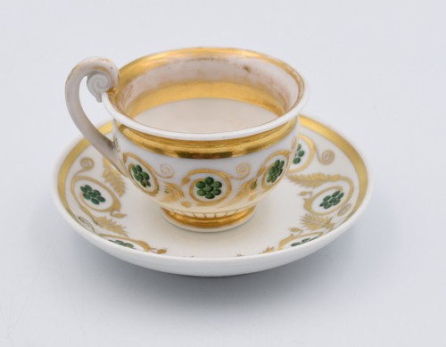 Tasse déjeuner sous - et,