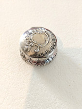 BOÎTE RONDE POUDRIER ARGENT