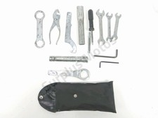 TROUSSE OUTIL YAMAHA FZS 600 FAZER 1998-1999 / NE 55737