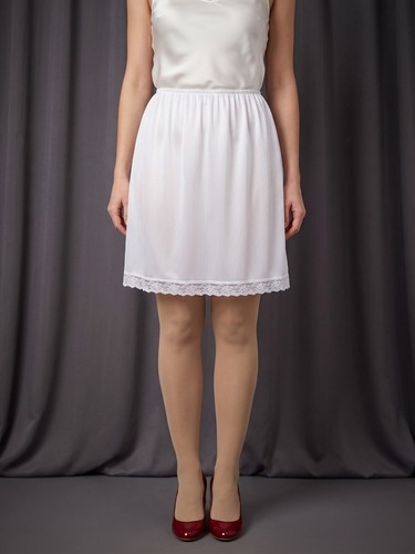 Joli jupon vintage - satin, rayé