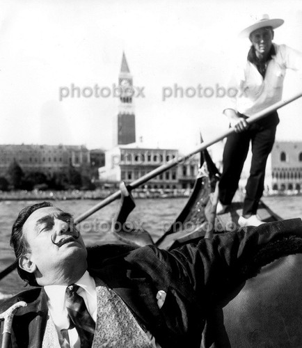 Salvador dali exclusive - salvador,