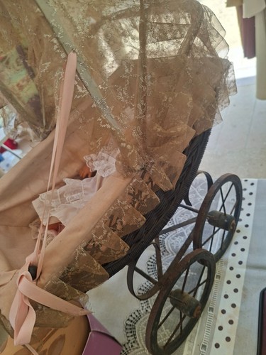 Berceau ancien avec - berceau, poupee