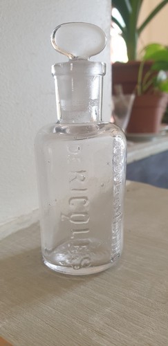 Petite bouteille ancienne - bouteille, ancienne 