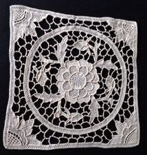 LINGE ANCIEN  NAPPERON