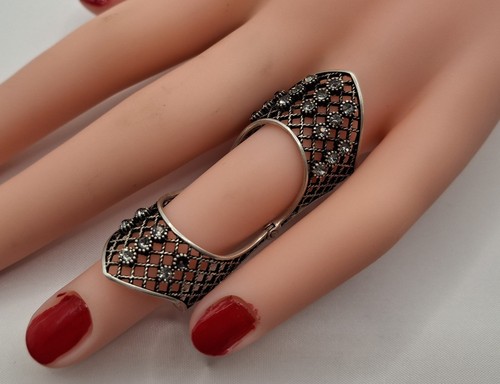 Articulated filigree double - articulated,