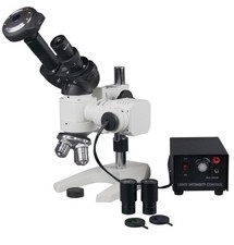 Microscope à lumière