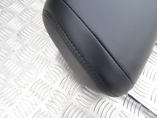 Appuie tête couture verte Ford Mustang Bullitt, MK6, VI, 2019