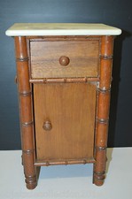 Joli CHEVET de POUPEE Style Louis PHILIPPE POUPEE PORCELAINE Réf 07011612-104