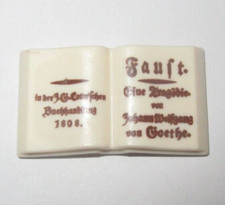 PLAYMOBIL  livre   moyen age