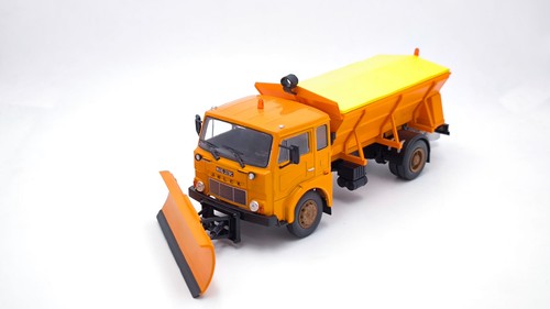 Jelcz 325 charrue camion - 325,