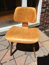 Eames DCW Herman Miller (Gen 1