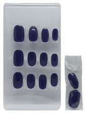 24 faux ongles - bleu foncé - Royal Cool Chic - courts et arrondis 
