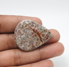 Pendentif cabines pierres