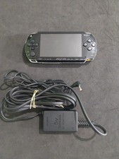 Console Sony PlayStation Portable PSP 1004 FAT 64 Go D'Occasion Complète Lisez