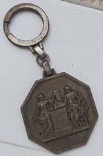 Porte clef publicitaire : " Compagnies d'assurances LA NATIONALE " en métal