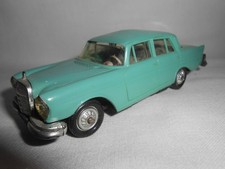 MERCEDES-BENZ 220-SE  -  NOREV