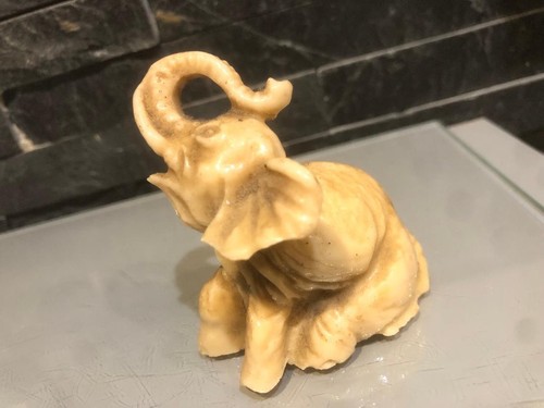 Statue statuette éléphant