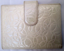 RODIER  Portefeuille  cuir synthétique ivoire Authentique vintage  10x14 cm