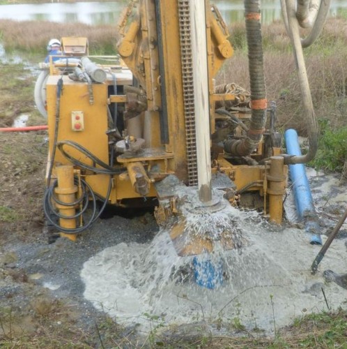 Puit eau forage de - puit,