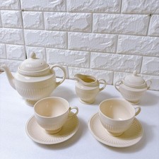 Ensemble de vaisselle Wedgwood