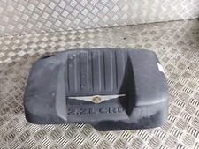 Protection cache moteur -