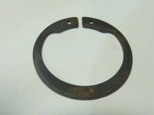 1 serre clips pédalier , circlip  motobecane no variateur ancien stock