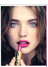 PUBLICITE ADVERTISING 2011   GUERLAIN le rouge à lèvres irrésistible