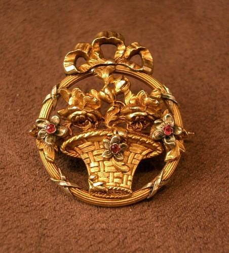 Belle broche ancienne - , style