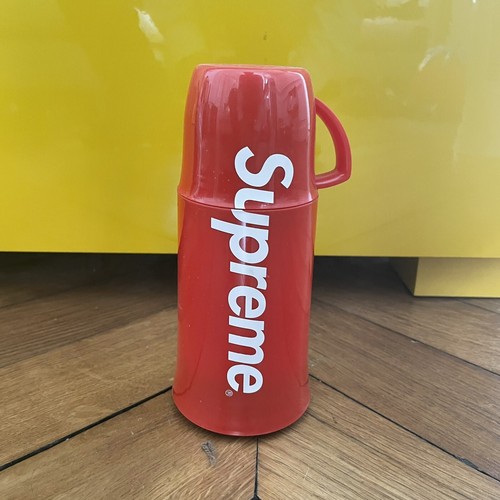 Supreme nyc 2014 - red, helios
