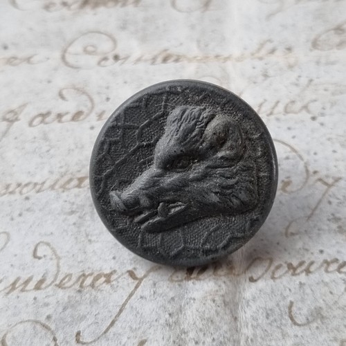Bouton vénerie ancien - de,