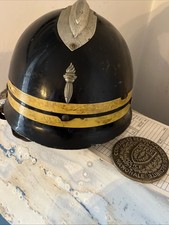 Ancien casque CRS + Médaille