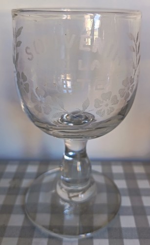 Ancien beau verre - , à