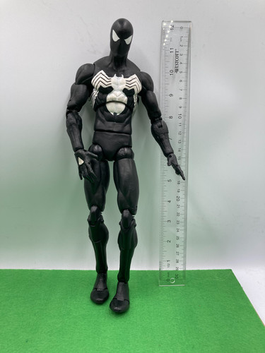 Toybiz marvel black suit - toybiz,