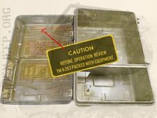 DECALCOMANIE POSE A L EAU . COFFRE  RADIO GRC9 CAUTION PM .  us ww2 jeep willys