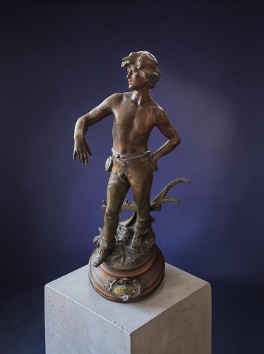 Statue regule par - regule, auguste