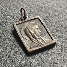 Médaille rectangulaire vierge