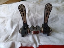 Manettes de dérailleur