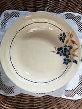 plat creux Terre de Fer Badonvilliers France Modèle "Tunis" D. 30.5 cm